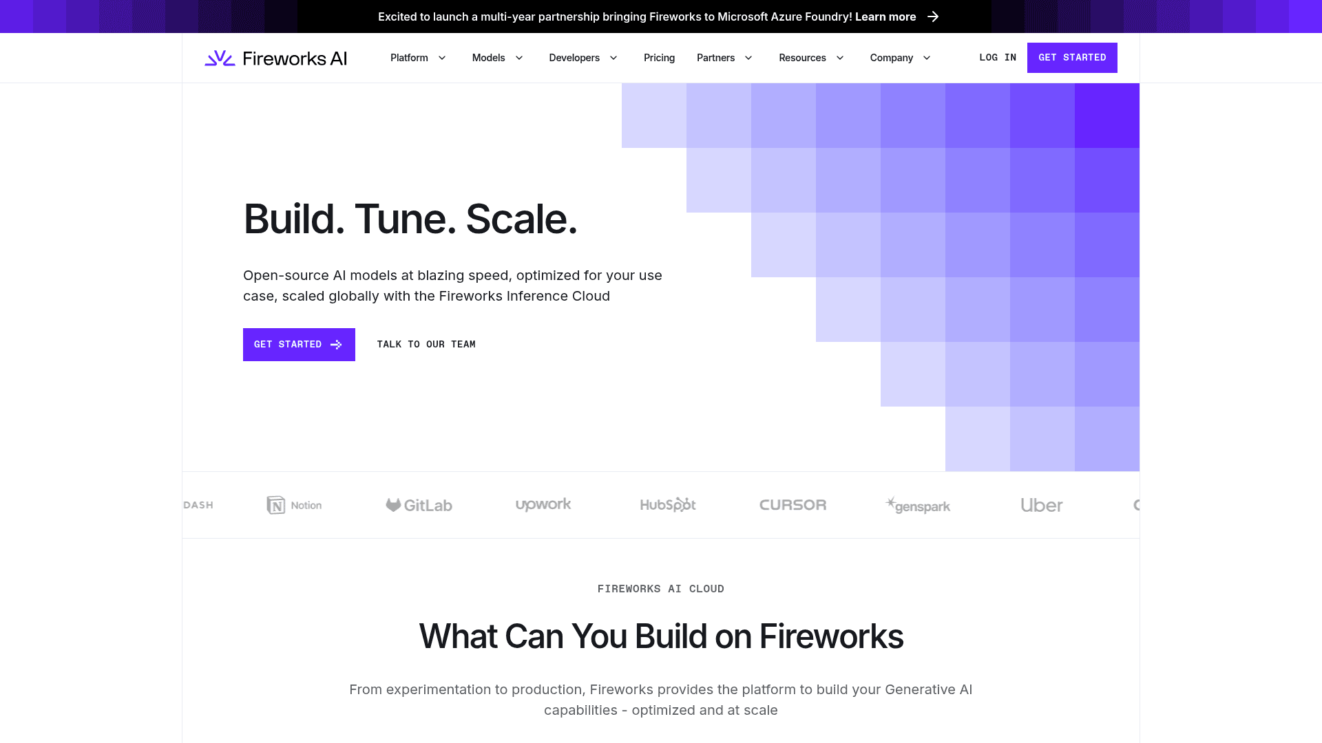 Interface Fireworks AI, Construa, Ajuste e Escale Modelos de IA Open-Source, exibindo funcionalidades